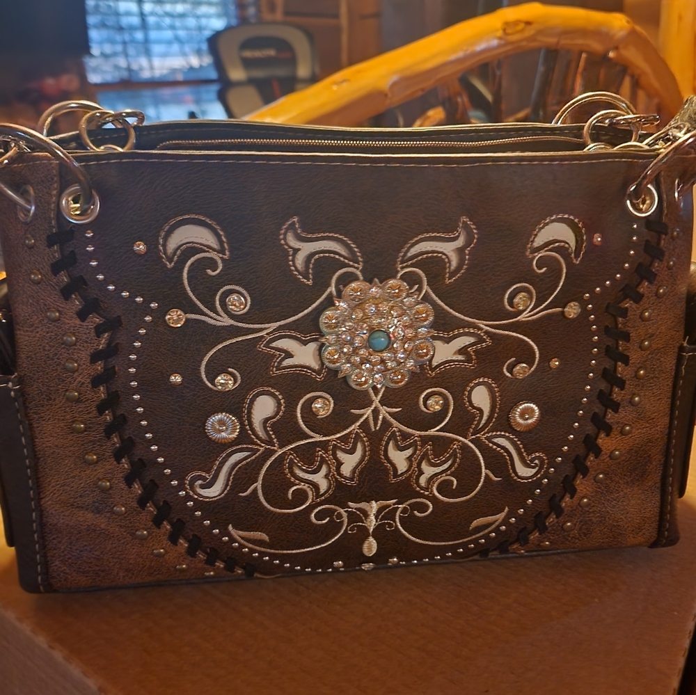 Purse - Picture 4 of 4
